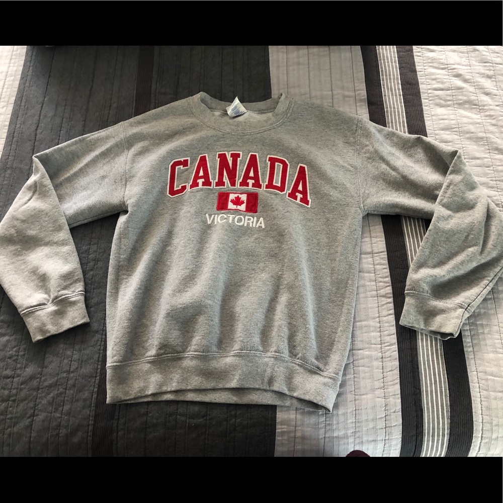 Canada sweatshirt